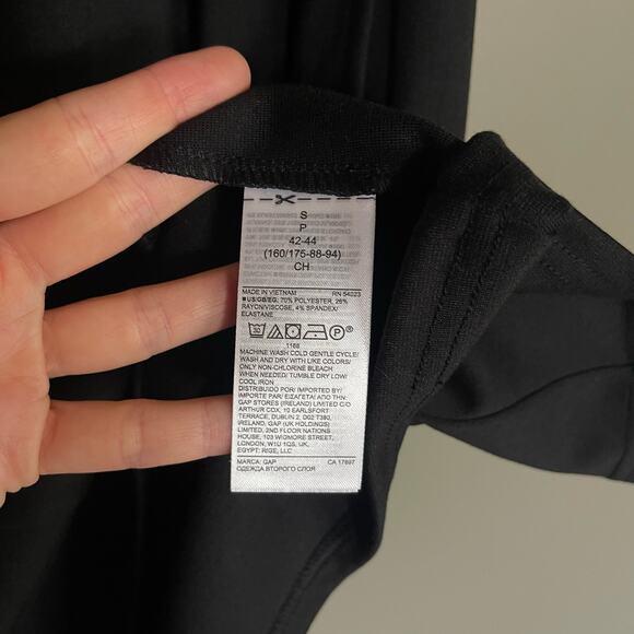 GAP Maternity Side Zip Nursing Dress in Ponte Black Sz Small Classic Comfortable - Picture 16 of 16